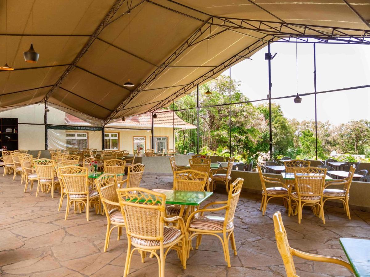 Kisimani Eco Resort & Spa Ltd Isiolo Exteriör bild